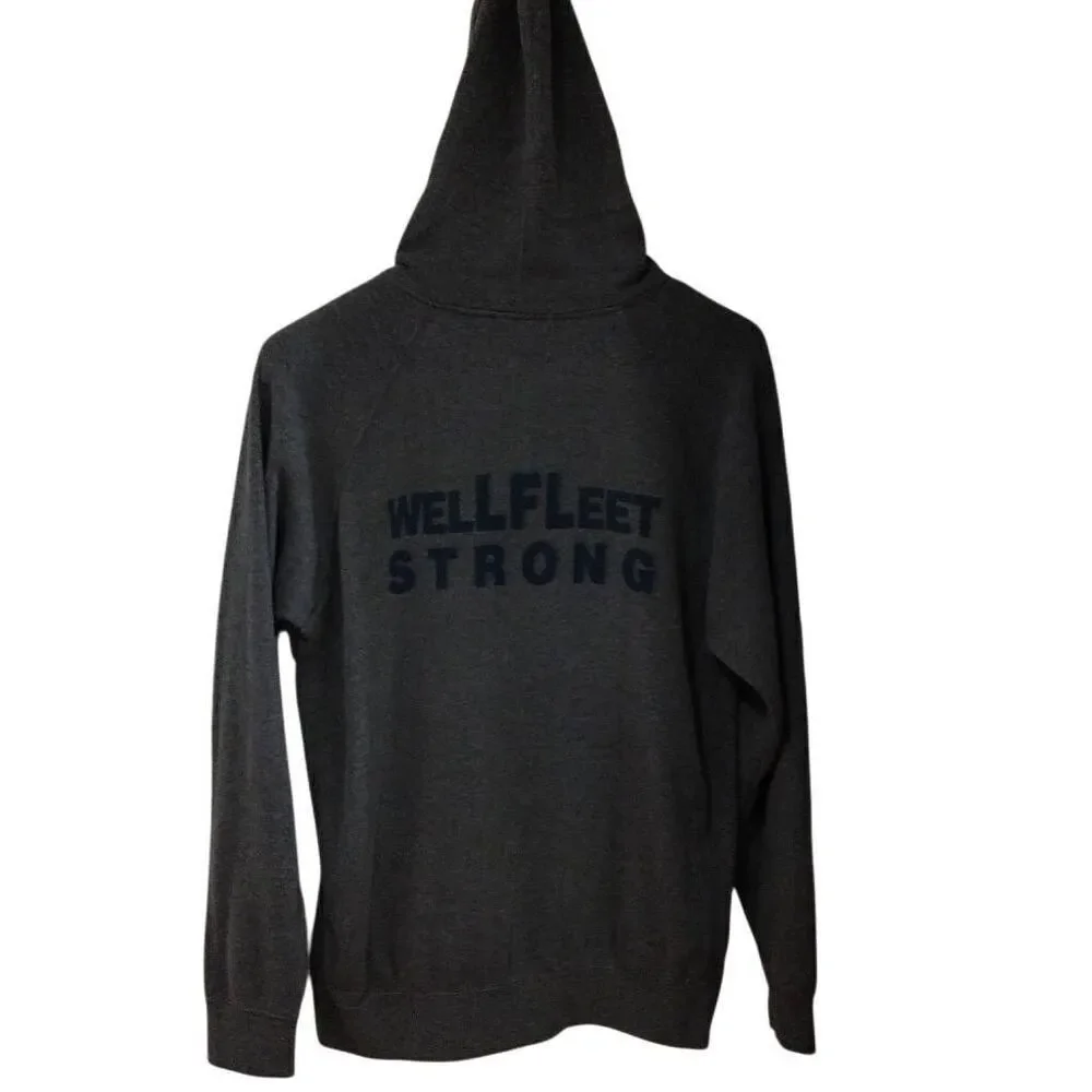 Wellfleet Strong by Independent Trading Company XL Zippered Front